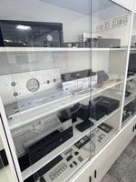 Modules d'affichage numérique grand format usinés CNC, panneau audio en aluminium anodisé sur mesure de haute qualité pour écran LED