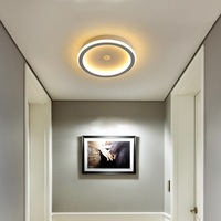 Plafonnier LED moderne en fer avec détecteur de mouvement à induction intégré, luminaire intelligent à montage en surface pour éclairage intérieur, blanc