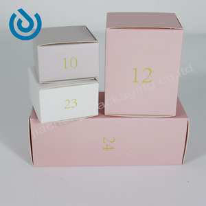 Calendrier de l'<span class=keywords><strong>Avent</strong></span> de Noël personnalisé avec logo, 24 jours, fermeture magnétique, emballage cadeau en papier pour cosmétiques/mini-parfums 2 mm - Product Image 3