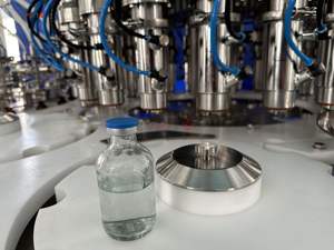 เครื่องเติมและปิดฝาขวดแก้วปลอดเชื้อ500Bpm เร็วเครื่องเติมของเหลวน้ำเกลือ IV แบบธรรมดา - Product Image 2