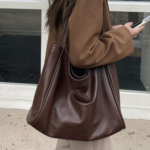 กระเป๋าโท้ทผู้หญิงเมอร์ลาดสีน้ำตาลกาแฟหนังนุ่มความจุขนาดใหญ่หัวเข็มขัดแม่เหล็กกระเป๋าสะพายสำหรับเดินทางทุกวัน - Product Image 5