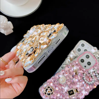 Coque de téléphone Rhinestone personnalisée au design de luxe pour iPhone 15 14 13 12 11 Pro Max Xs Xr Paillettes Diamant Couvertures de téléphone portable pour filles
