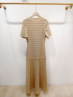 Nuevas llegadas: Vestido casual de Ramadán hasta la rodilla con cuello de burbuja brillante y manga perforada de estilo francés de alta costura.