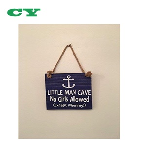 Ancla hecha a mano Little Man Cave No se permiten niñas Náutico colgante Letrero de madera para guardería - Product Image 3