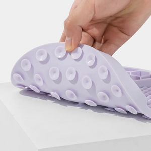 Ciotola di alimentazione lenta in Silicone con coperchio leccante per cani gatti antiscivolo cibo per animali domestici tappetino Anti soffocamento piatto per mangiatori veloci sani - Product Image 4