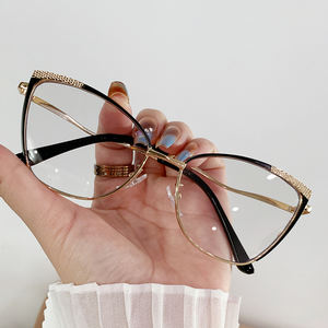 猫目アニマルパターンフレームファッションアンチブルーライトフォトクロミックメガネ流行のユニセックスデザイナー眼鏡 - Product Image 5