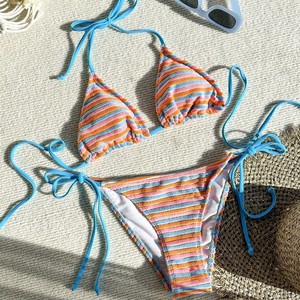 Ensemble de bikini à lacets rayés en jacquard pour femmes, maillot de bain deux pièces croisé à col licou pour la natation et les sports nautiques, bleu lac - Product Image 1