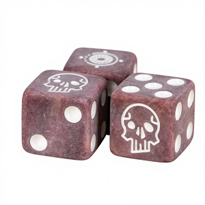 Dés promotionnels en résine plastique FACCUB avec logo personnalisé, crâne rouge à angle droit, D6, jouet pelucheux avec emballage personnalisable - Product Image 1