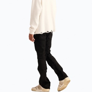 Fabricant OEM de jeans sur mesure : Jeans évasés, coupe bootcut, denim déchiré, pantalon à jambe large, jeans slim fit pour hommes - Product Image 3