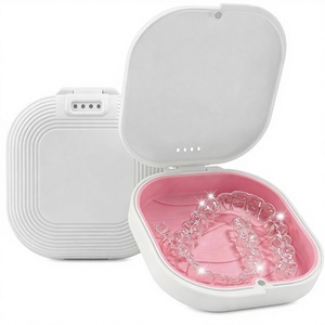 Estuche para Retenedores con Orificios de Ventilación, <span class=keywords><strong>Invisalign</strong></span>, Portátil, Extraíble, con Forro de Silicona, Caja de Almacenamiento Ortodóntica, Cierre Magnético Seguro, para Viaje - Product Image 1