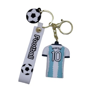 Bảy Messes phim hoạt hình Keychain PVC bóng đá Sao Jersey Mặt dây chuyền xe nhỏ móc khóa cho bán buôn quà tặng nhỏ - Product Image 1