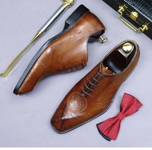 Chaussures habillées et décontractées pour hommes en cuir véritable, fabriquées à la main en Italie, confortables pour le bureau - Product Image 3