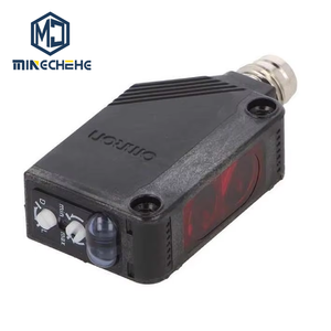 Interrupteur photoélectrique E3Z-LT61 E3Z-LR61 E3Z-LL61 Diode laser rouge IP67 Détection d'automatisation industrielle Câble de 2 m - Product Image 1