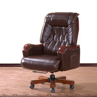 Chaise de bureau professionnelle en cuir marron avec design ergonomique, chaise de direction de luxe pour projets de bureau