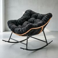 Fauteuil à bascule artisanal en osier, fauteuil à bascule nid d'oiseau avec coussin beige