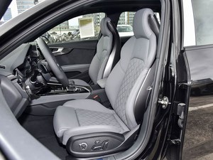 <span class=keywords><strong>Audi</strong></span> S4 Modello 2025 S4 Avant 3.0 TFSI - Product Image 6