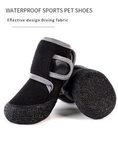 Chaussures pour chiens en gros 2025, imperméables, respirantes et antidérapantes, bottes réfléchissantes d'été en latex et nylon - Product Image 2