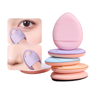 Éponge à poudre cosmétique lavable en polyuréthane hydrophile, mini coussin d'air en forme de cœur pour les doigts - Product Image 2
