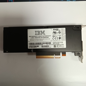 PM1735 3.2TB SSD HHHL PCIE 4.0 MZPLJ3T2HBJR-000M3 Interface PCIe Gen4 Offrant un transfert de données à haute vitesse pour des performances optimales du système - Product Image 2