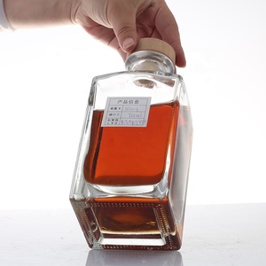 Whisky Vodka Chai nhà sản xuất hình vuông rõ ràng chai thủy tinh cho rượu 700ml tinh thần Brandy bán buôn - Product Image 3