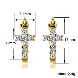 Orecchino a clip quadrato da donna, accessorio semplice per l'uso quotidiano, gioiello alla moda per outfit. - Product Image 4