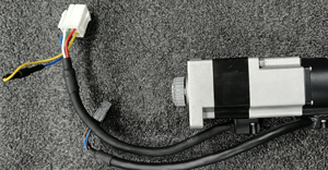 Moteur IRB1200 5 axes 3HAC045978 001 pour ABB 3HAC045978 001 460/480 V 0.35kW Pièces détachées de robot - Product Image 2