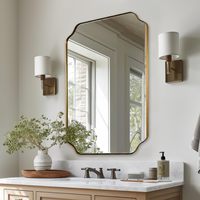 Miroir mural de salle de bain 24x36 pouces en laiton brossé à bords festonnés, antique, résistant à l'humidité, aux rayures et au dégradé de couleurs, surface élégante