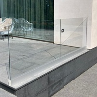 Rampe en verre à profil en U en aluminium de luxe moderne pour balcon, escalier, villa, de haute qualité