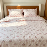 Parure de lit polyvalente et élégante aux motifs modernes, style nordique et luxe léger, adaptée à tous les styles de chambre (couvre-lit, taie d'oreiller, housse de couette)