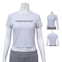 À la mode personnalisé à manches courtes 100% coton haut court Femme en gros col rond Y2k haut court dames t-shirt