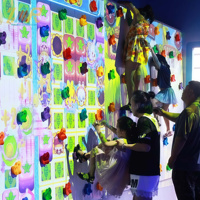 Projecteur de jeu interactif pour mur d'escalade, technologie de détection de mouvement pour aire de jeux intérieure