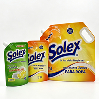 Pochette souple personnalisée en PET avec bec verseur et poignée, pour recharge de détergent liquide ménager, lessive et savon vaisselle