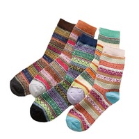5 paires de chaussettes pour femmes à rayures tendance, chaussettes en tricot respirantes, décontractées pour l'automne, usage quotidien pour femmes, vente en gros, faible MOQ