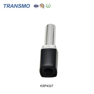 Emballage de rouge à lèvres en plastique moderne, contenants carrés pour baume à lèvres, tubes d'échantillons de rouge à lèvres blancs et dorés - Product Image 5