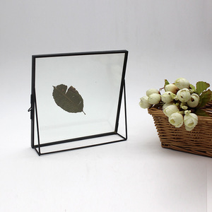 Stile Vintage In Ottone e Vetro, Metallo Floating Cornice con <span class=keywords><strong>Medaglione</strong></span> di Chiusura, per Le Foto, di Arte, di più, Display Da Tavolo - Product Image 4