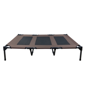 Grand lit XL personnalisé pour animaux de compagnie avec tente d'ombrage à baldaquin amovible pour le camping intérieur et extérieur Lit surélevé pour animaux de compagnie en vente - Product Image 5
