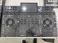 Contrôleur tout-en-un Denon Prime4+ P4 d'occasion avec lecteur de disque flash USB 4 canaux, contrôleur de platine DJ numérique et logiciel Serato