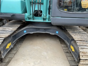 Excavadora retroexcavadora hidráulica Kobelco usada de 14 toneladas con buenas condiciones SK55SR SK200 SK210LC SK350D maquinaria a la venta - Product Image 6