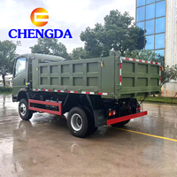 Buen precio, camión de la marca SINOTRUK Sino Truck HOWO de 6 ruedas, Euro 2 4X2, camión volquete personalizable.