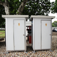 Toilettes mobiles préfabriquées portables modernes, écologiques, marque YONGHONG, à bas prix, en panneaux sandwich d'acier, design accroupi/assis