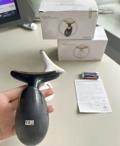 Dispositivo de Masaje Facial y de Cuello Multifuncional de Alta Calidad, Versión 2025, Anti-Acné - Product Image 5