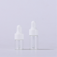 Vente en gros de flacons compte-gouttes en plastique transparents miniatures pour voyages, échantillons, huiles essentielles, flacons en verre