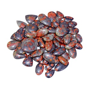 Piedra Preciosa de Obsidiana Natural Pulida Fabricada en India para Diseño de Joyería Personalizada y Creaciones Hechas a Mano Disponible en Oferta - Product Image 3