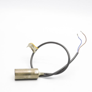 Controlador de Programação PLC Dedicado para Automação Industrial E2e2 X10y2 Us 24 240vac 1 8a Unmp Novo Original em Estoque - Product Image 1