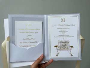 Tarjeta de invitación de matrimonio bohemio muy lujosa, sobre de bolsillo de terciopelo, invitación de boda de lámina dorada con cinta crema y perlas - Product Image 5