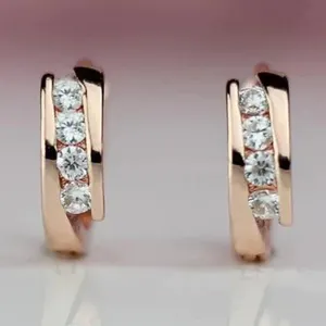 CAOSHI Factory Outlet New Gold Plating White Imitated Diamond Earrings for Women Wedding Wholesale Low-key Cheap Hoop Earrings