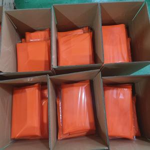 Tapis de protection en silicone sous évier avec trou de drainage pour armoires de cuisine et de salle de bain, protège contre les gouttes, les fuites et les déversements - Product Image 4