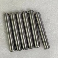 Tabung Pemandu Katup Baru 4026657 untuk Suku Cadang Mesin Diesel QSX15 ISX15 X15 Besi Cor Paduan Fosfor Tinggi