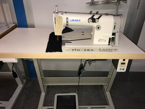 <span class=keywords><strong>Machine</strong></span> à coudre à double fil et double aiguille JUKI MH-382 du Japon pour pantalons décontractés et <span class=keywords><strong>patchwork</strong></span> en jean - Product Image 5