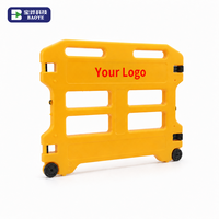 Barrière de contrôle piétonne mobile multi-panneaux en plastique HDPE, porte pliante pour ascenseur